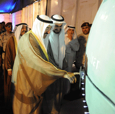 حضرة صاحب السمو الشيخ صباح الأحمد الصباح يدشن المشروع حضرة صاحب السمو الشيخ صباح الأحمد الصباح يدشن المشروع